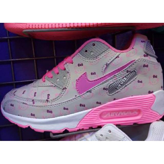 Detail Sepatu Nike Hello Kitty Nomer 33