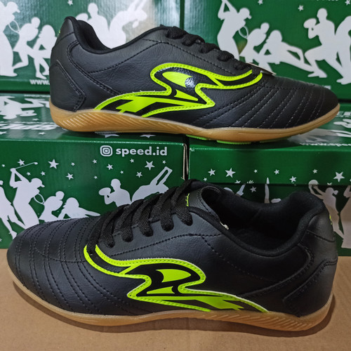 Detail Sepatu Speed Futsal Nomer 18