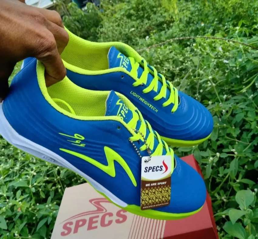 Detail Sepatu Speed Futsal Nomer 47