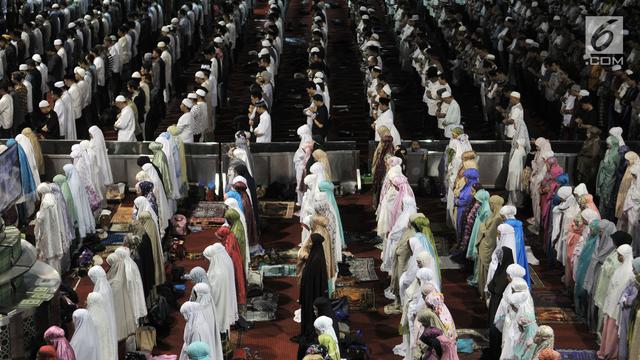 Detail Shalat Tarawih Di Rumah Berapa Rakaat Nomer 31