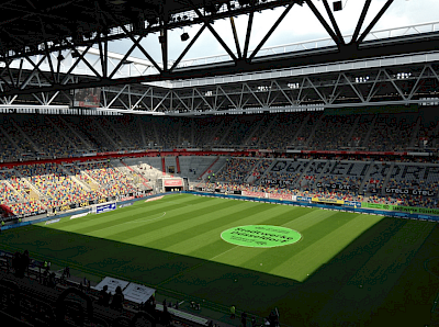 Detail Stadion Fortuna Da Sseldorf Nomer 12