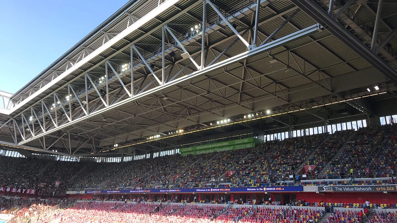 Detail Stadion Fortuna Da Sseldorf Nomer 38