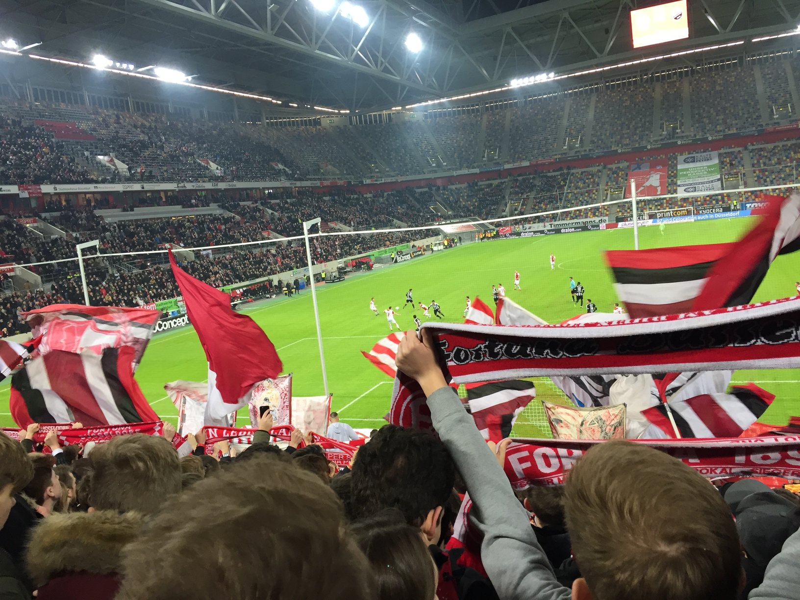 Detail Stadion Fortuna Da Sseldorf Nomer 43