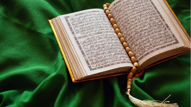 Detail Surat Al Quran Larangan Pacaran Nomer 2