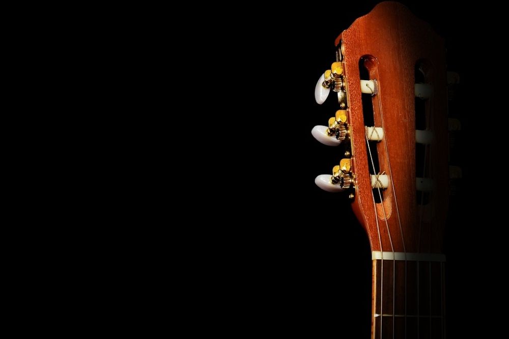 Detail Surat Cinta Untuk Starla Gitar Nomer 40