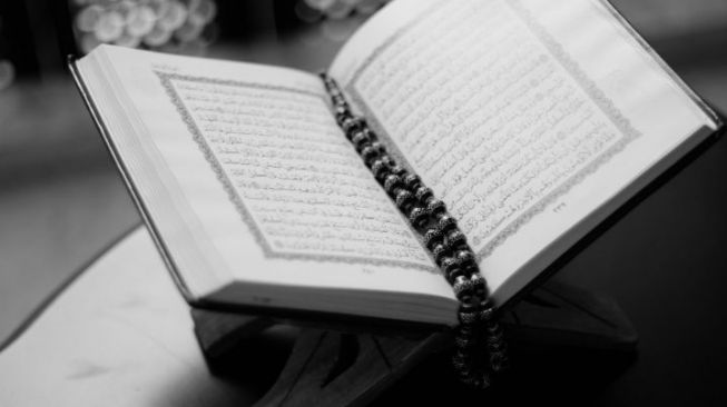 Detail Surat Surat Alquran Dan Artinya Nomer 23