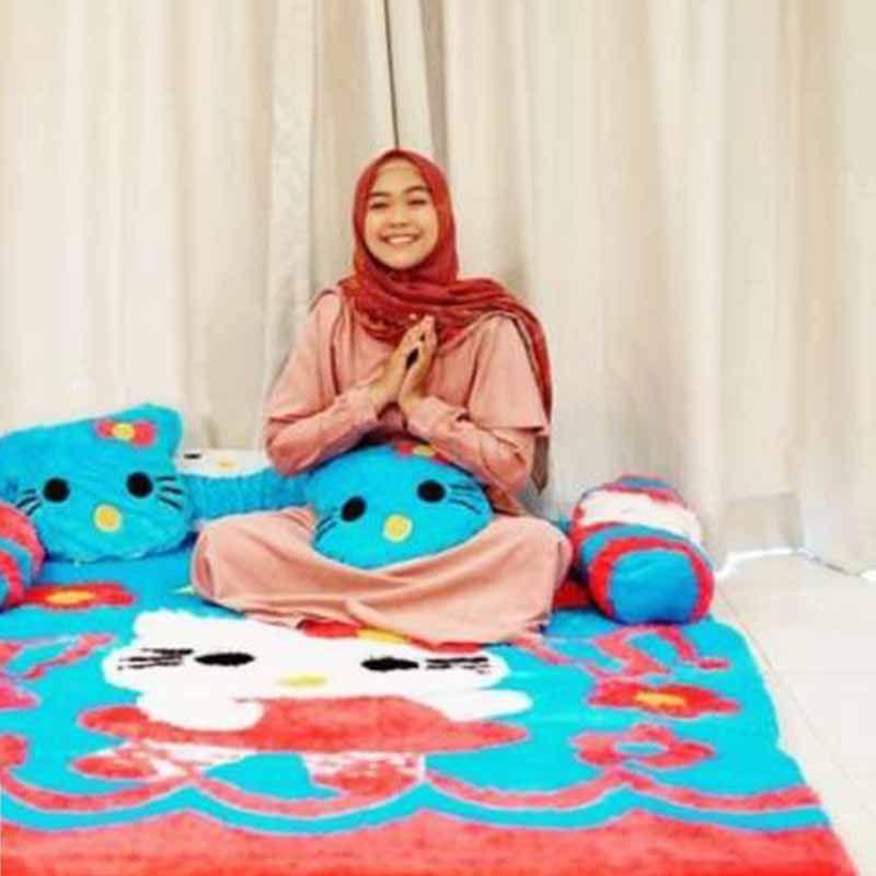 Detail Surpet Hello Kitty Nomer 40