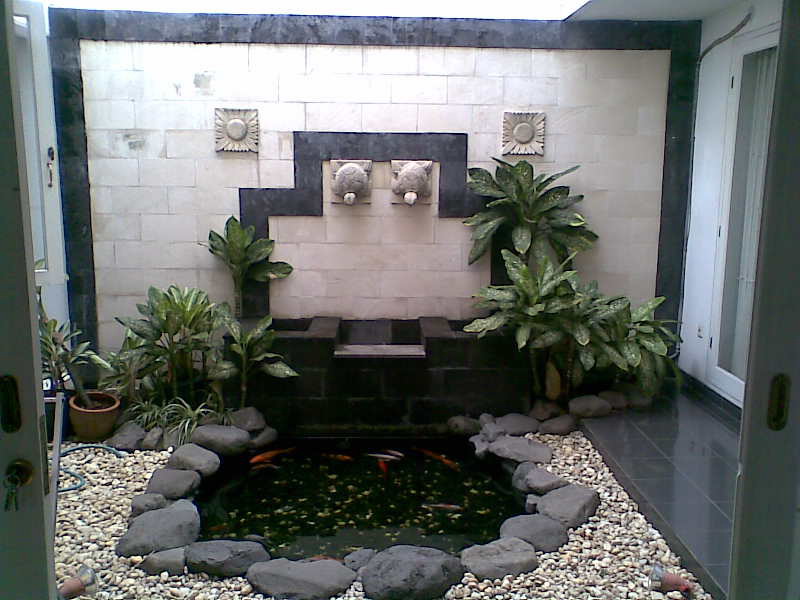 Detail Taman Dalam Rumah Minimalis Modern Nomer 46