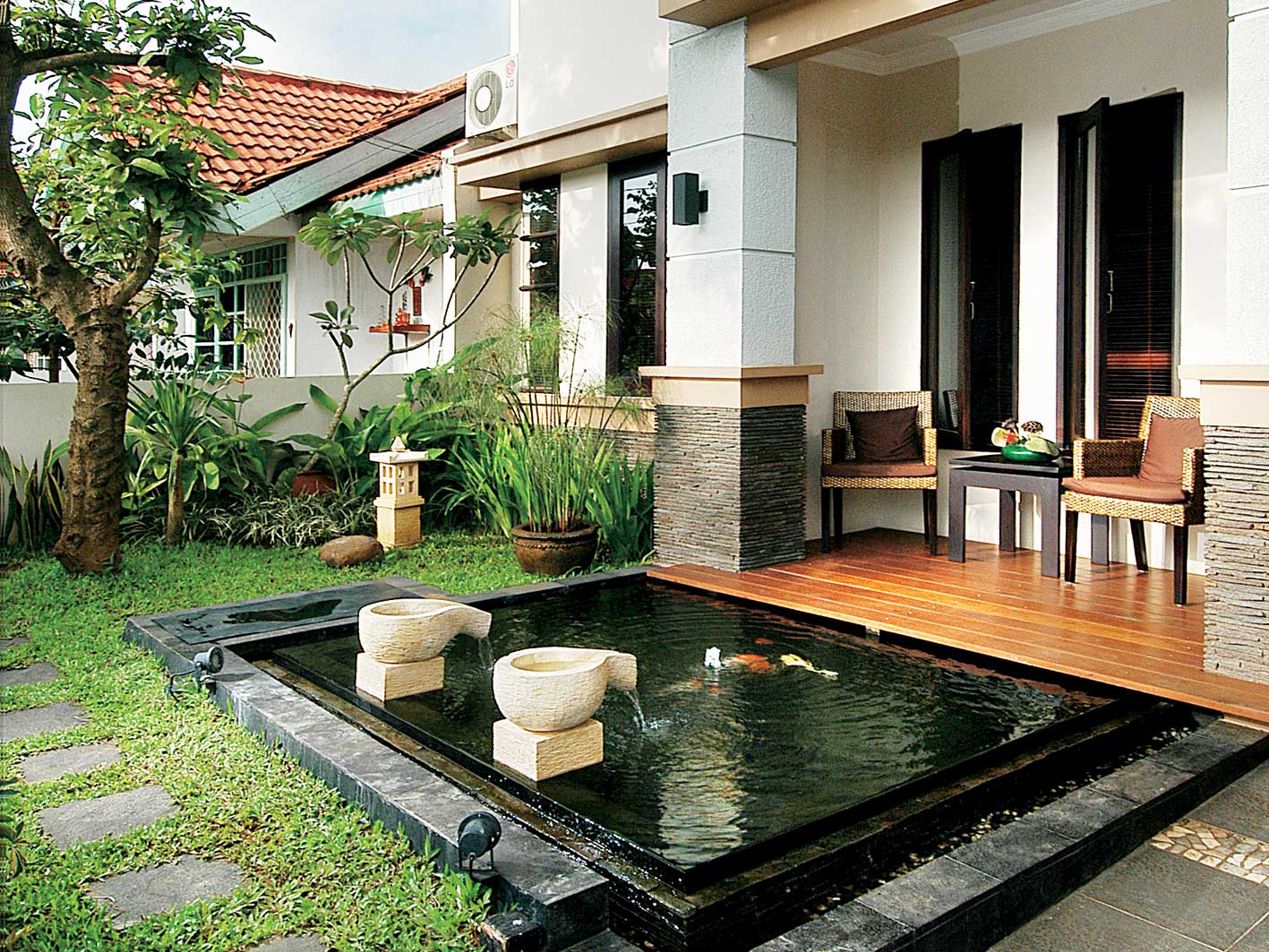 Detail Taman Dan Kolam Dalam Rumah Nomer 40