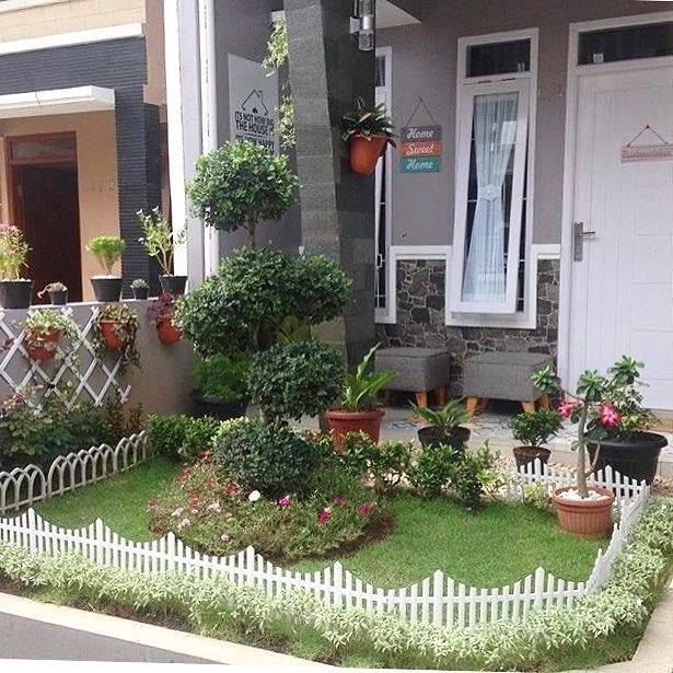 Detail Taman Depan Pagar Rumah Nomer 16