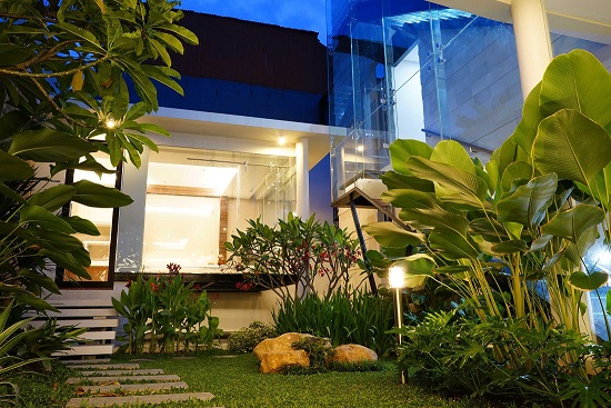 Detail Taman Depan Rumah Minimalis Modern Nomer 37