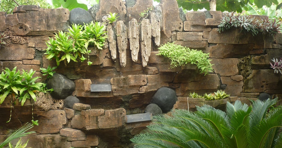 Detail Taman Di Dinding Nomer 31