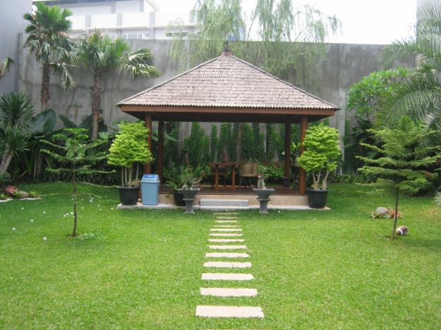 Detail Taman Gazebo Depan Rumah Nomer 2