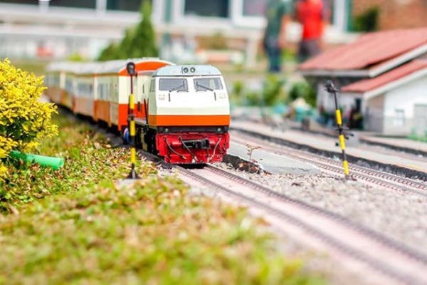 Detail Taman Miniatur Kereta Api Nomer 45