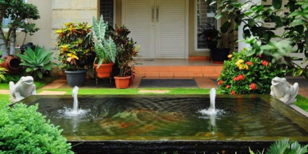 Detail Taman Minimalis Belakang Rumah Dengan Kolam Ikan Nomer 25