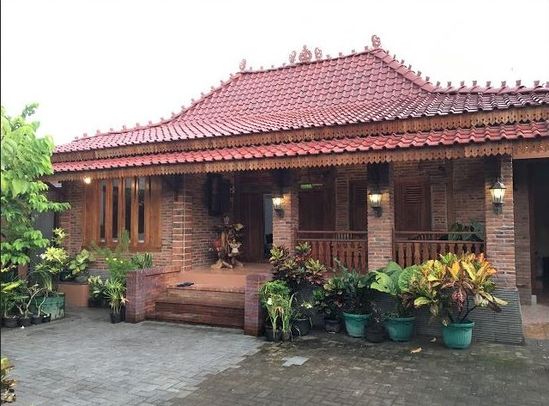 Detail Taman Rumah Joglo Nomer 22