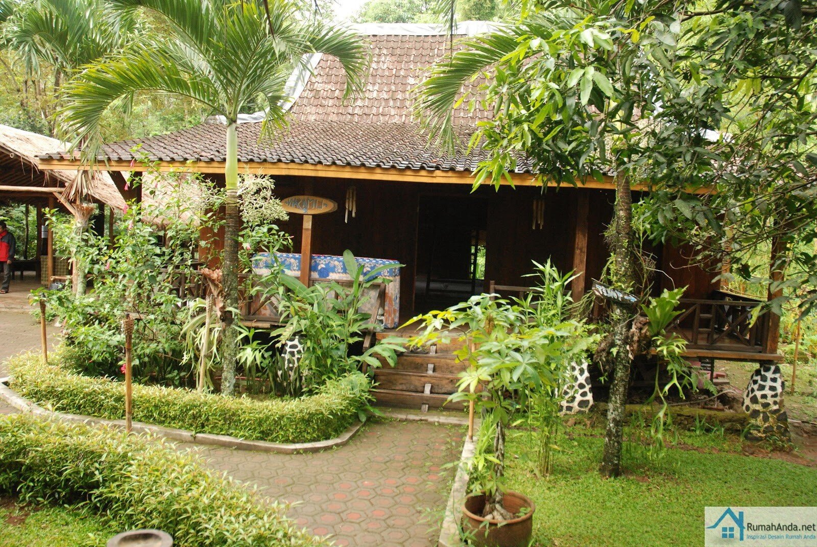 Detail Taman Rumah Sederhana Di Desa Nomer 15