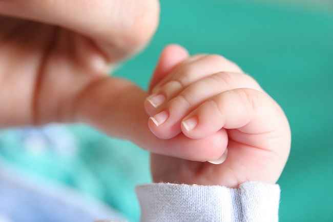 Tangan Mungil Bayi - KibrisPDR