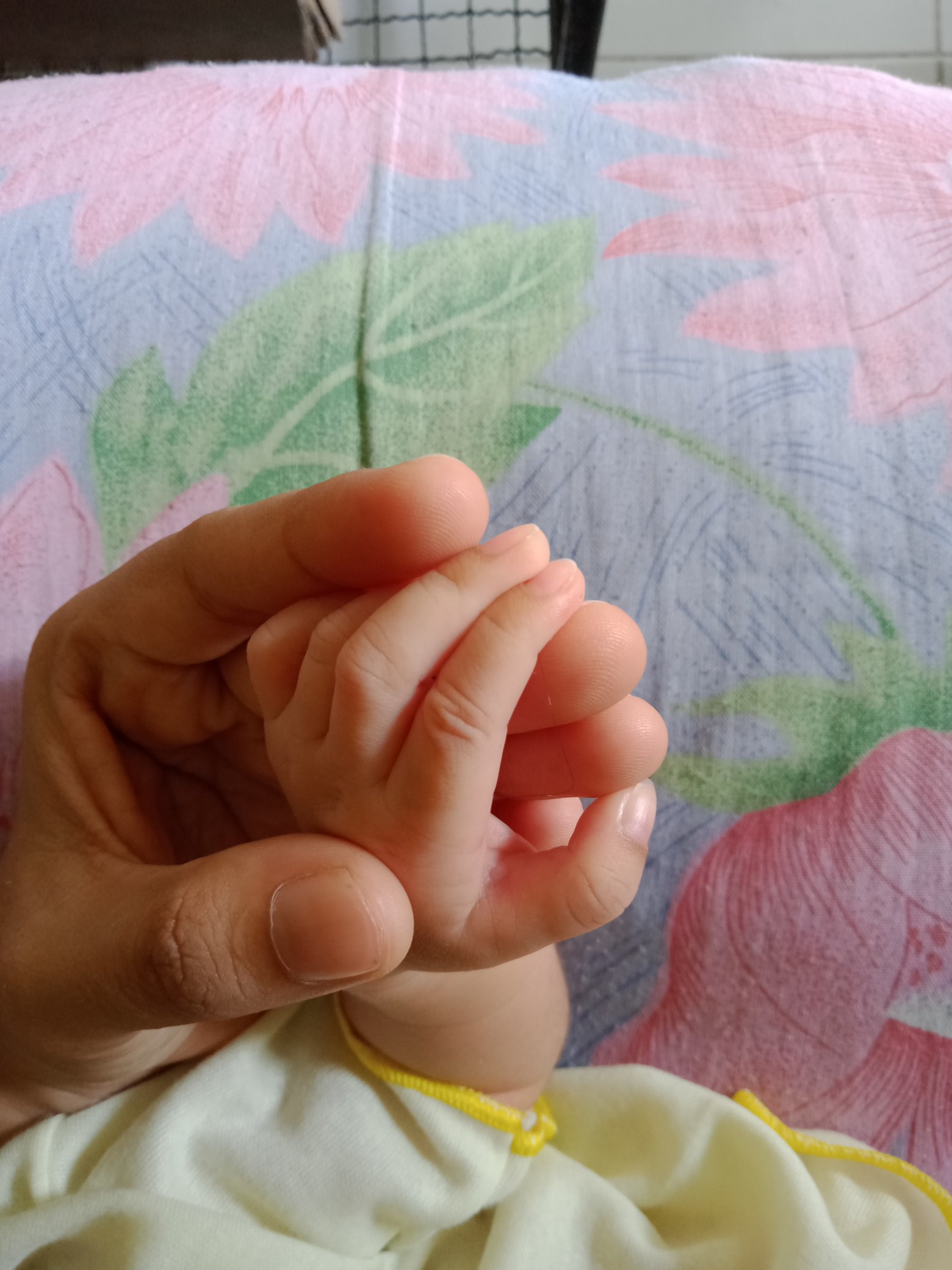 Detail Tangan Mungil Bayi Nomer 50