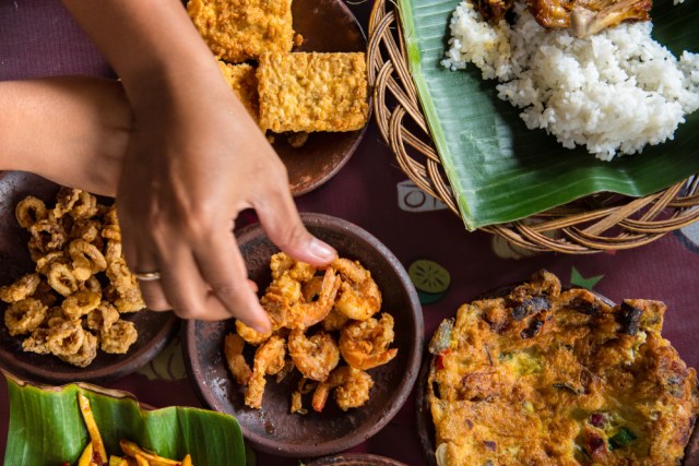 Detail Tangan Untuk Makan Nomer 17