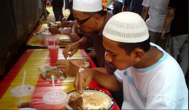 Detail Tangan Untuk Makan Nomer 21