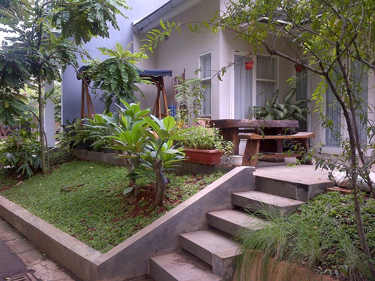 Detail Tangga Taman Depan Rumah Nomer 3
