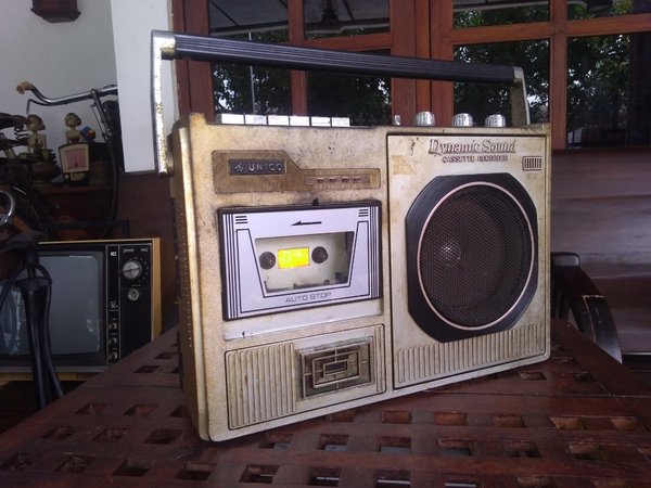 Detail Tape Recorder Jadul Nomer 18