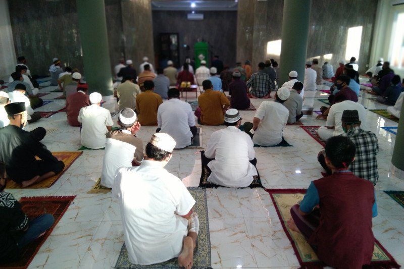 Detail Tarawih Sendiri Di Rumah Nomer 41