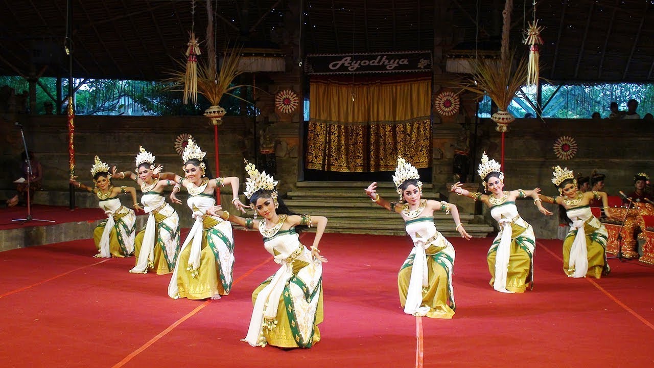 Detail Tari Kreasi Bali Nomer 2