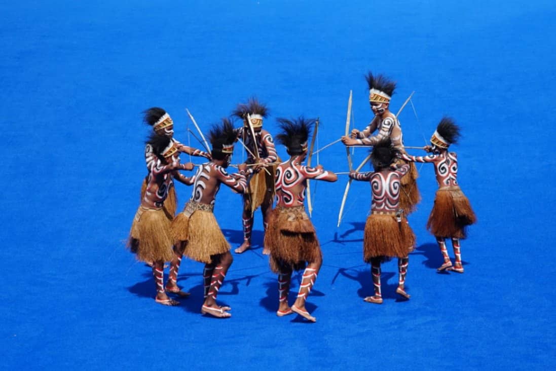 Detail Tari Perang Dari Papua Nomer 10