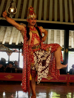 Detail Tari Tradisional Untuk Laki Laki Nomer 41