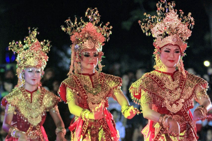 Tarian Adat Dari Sumsel Penjelasan Dan Gambar - KibrisPDR