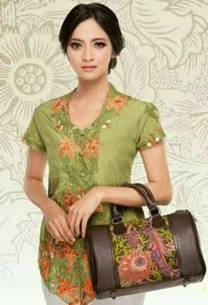 Detail Tas Batik Chic Nomer 31