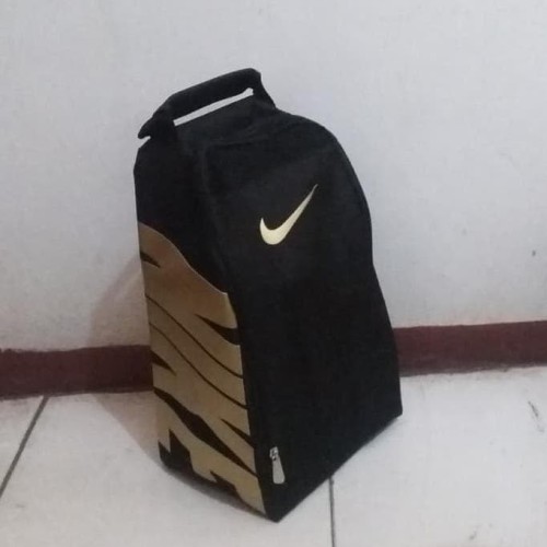 Detail Tas Futsal Nike Nomer 8