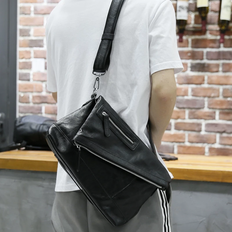 Detail Tas Givenchy Pria Nomer 39