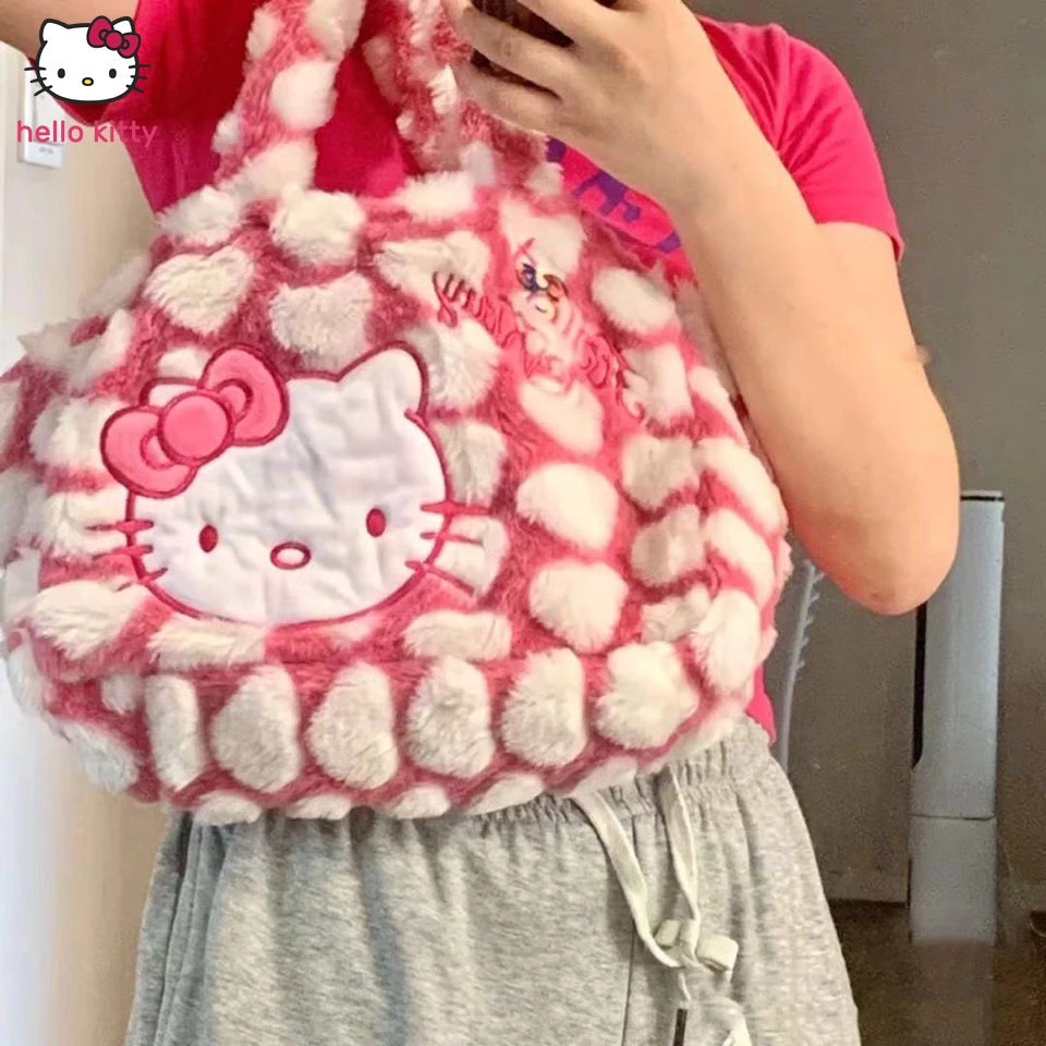 Detail Tas Kecil Hello Kitty Nomer 29