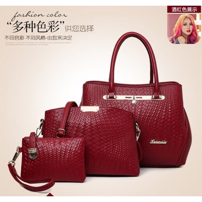 Detail Tas Merah Maroon Nomer 9