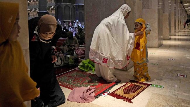 Detail Tata Cara Sholat Tarawih Di Rumah Sendiri Nomer 9