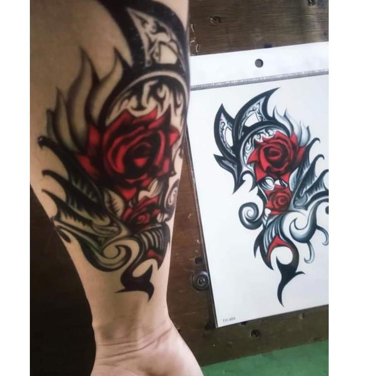 Detail Tato Abstrak Di Kaki Nomer 14