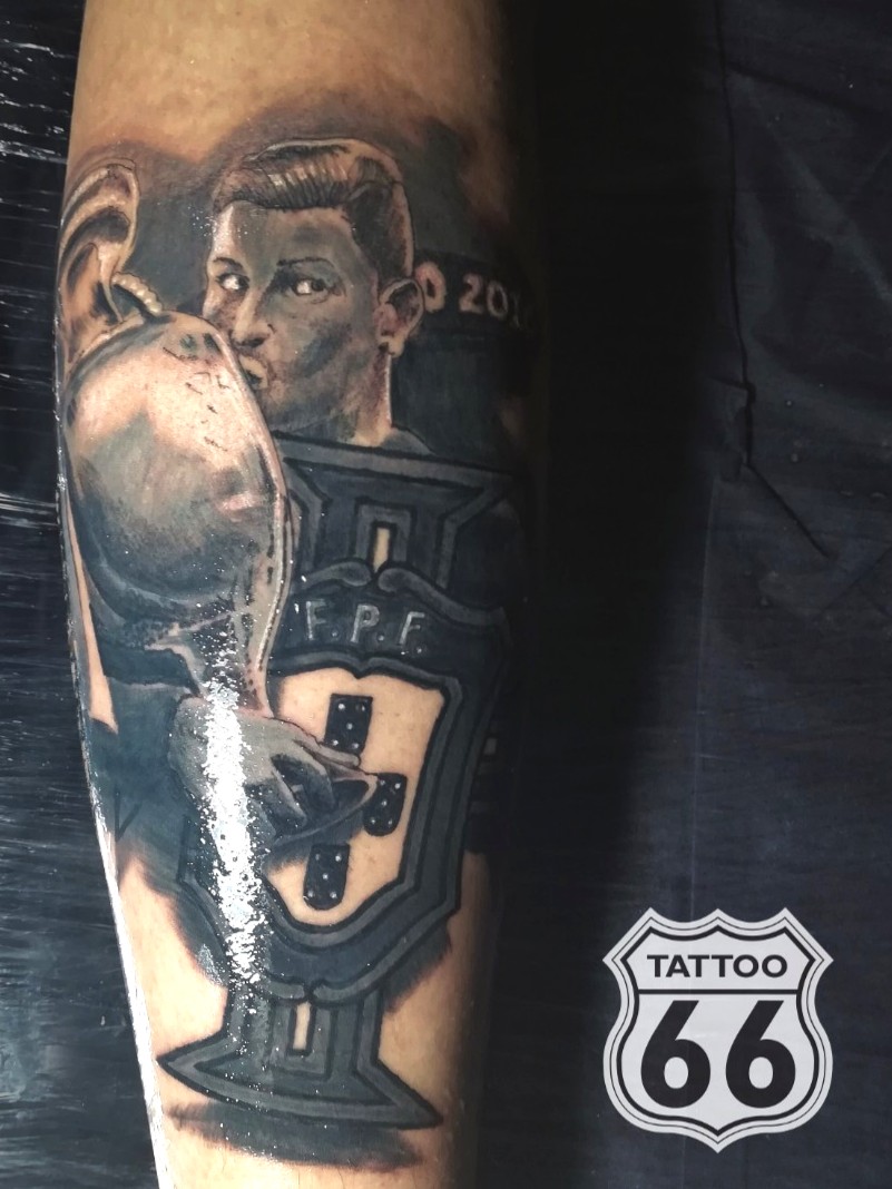 Detail Tato Cr7 Nomer 22