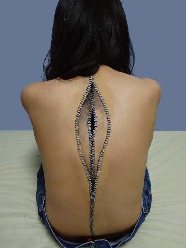 Detail Tato Di Punggung Simple Nomer 20