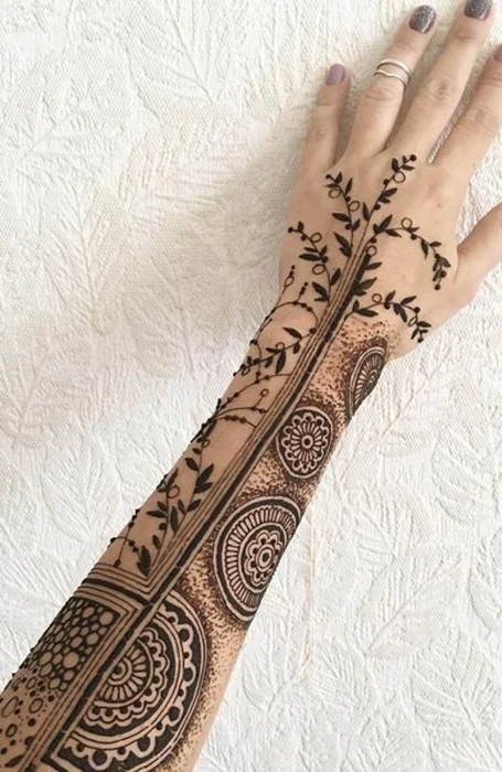 Detail Tato Henna Di Tangan Nomer 47