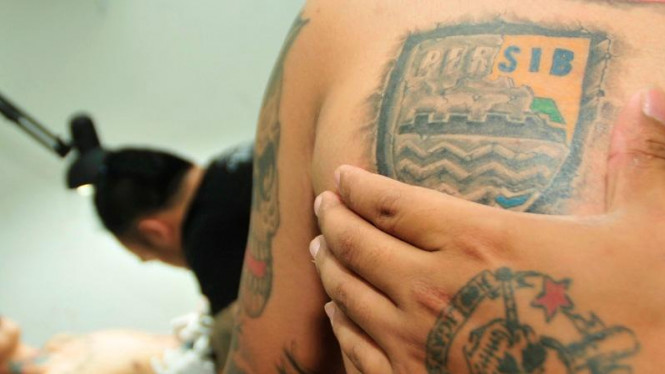 Detail Tato Persib Nomer 2