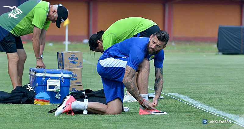 Detail Tato Persib Nomer 31