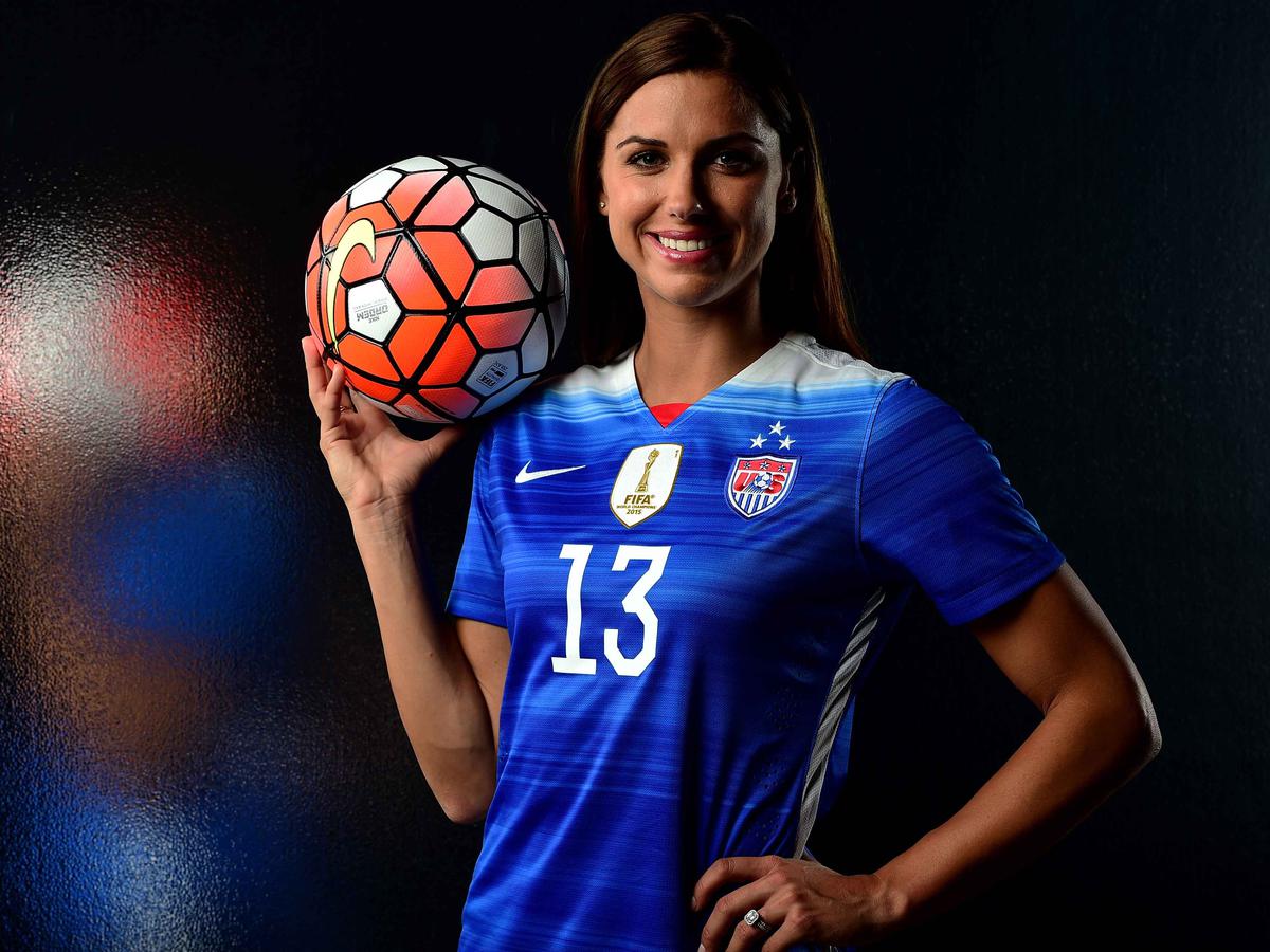 Detail Team Sepak Bola Alex Morgan Dengan Gambar Nomer 10