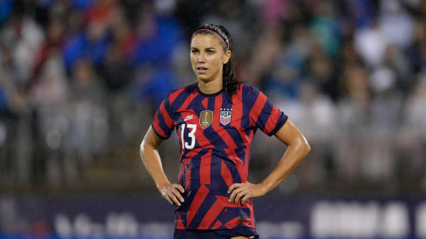 Detail Team Sepak Bola Alex Morgan Dengan Gambar Nomer 47