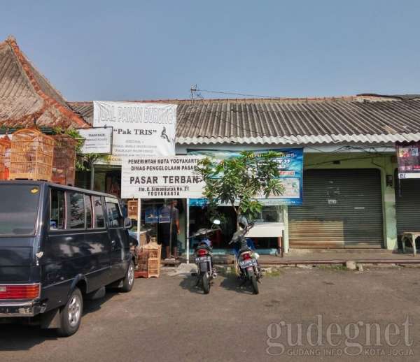 Detail Terban Toko Buku Nomer 14
