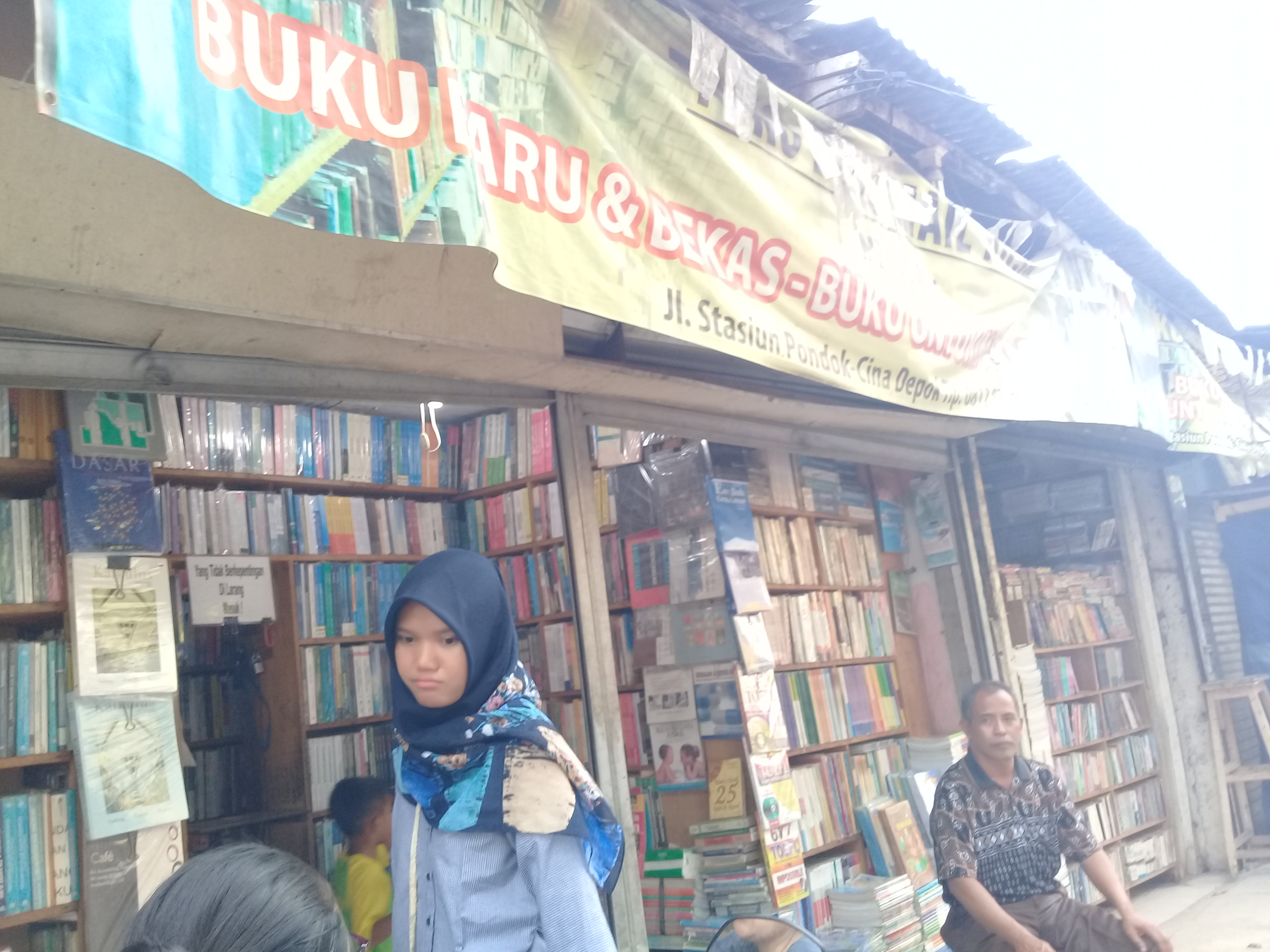 Detail Toko Buku Bekas Di Tangerang Nomer 34