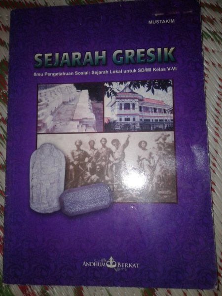 Detail Toko Buku Gresik Nomer 15