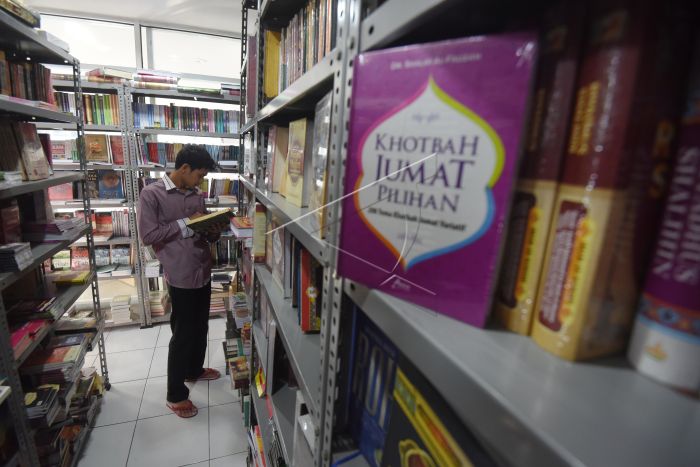 Detail Toko Buku Islam Di Jakarta Nomer 31